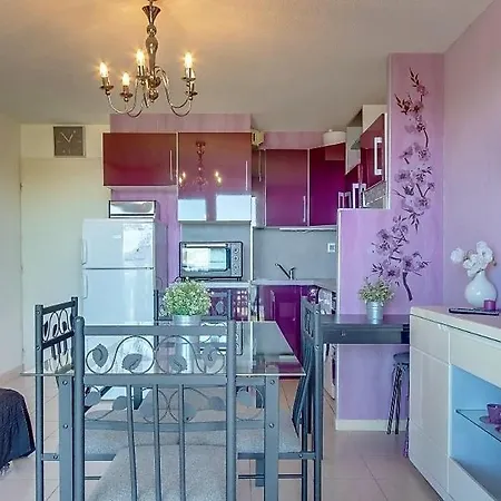 T 2 Confort Avec Terrasse Vue Et Montagne. Appartamento